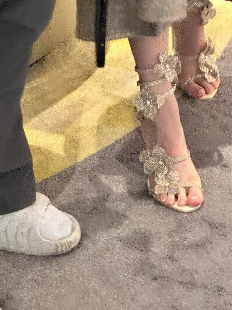 Kadınlar için 3D Çiçek Aplikel - Sandal Strappy Heeled incelemesi ve fiyatı